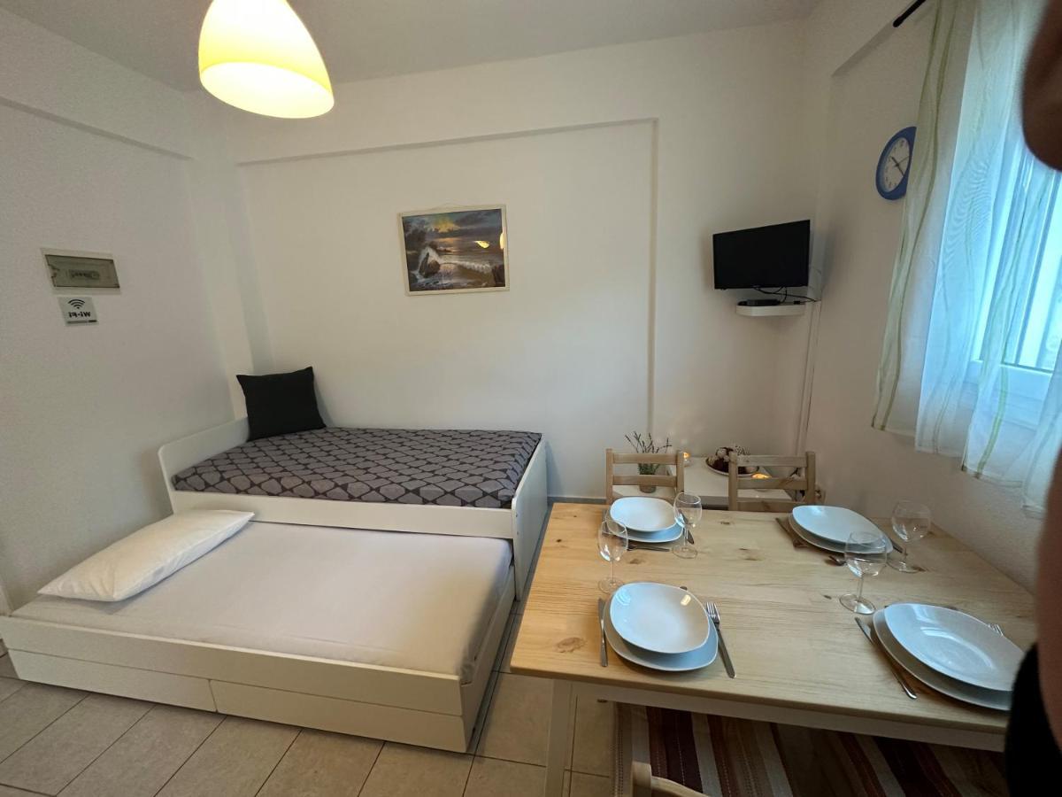 Apartment 4