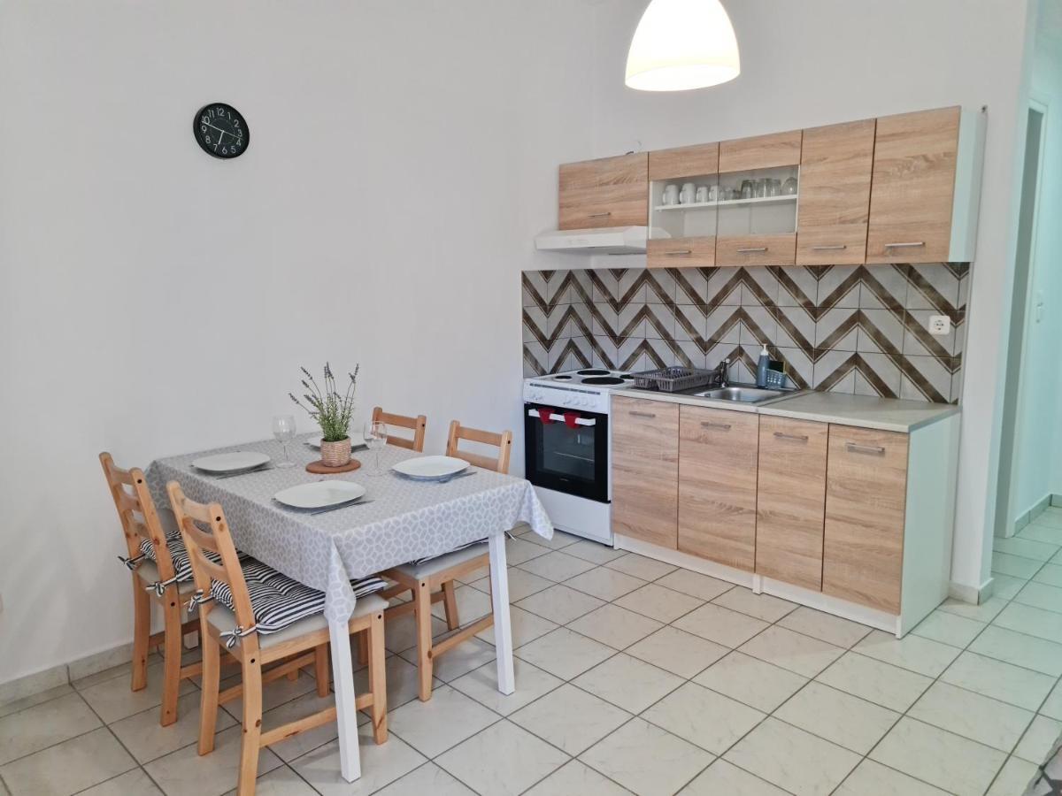 Apartment 4